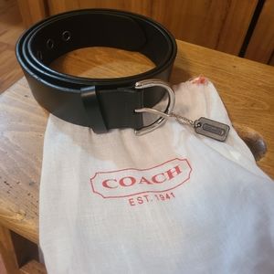 Authentic Coach Black Leather Belt